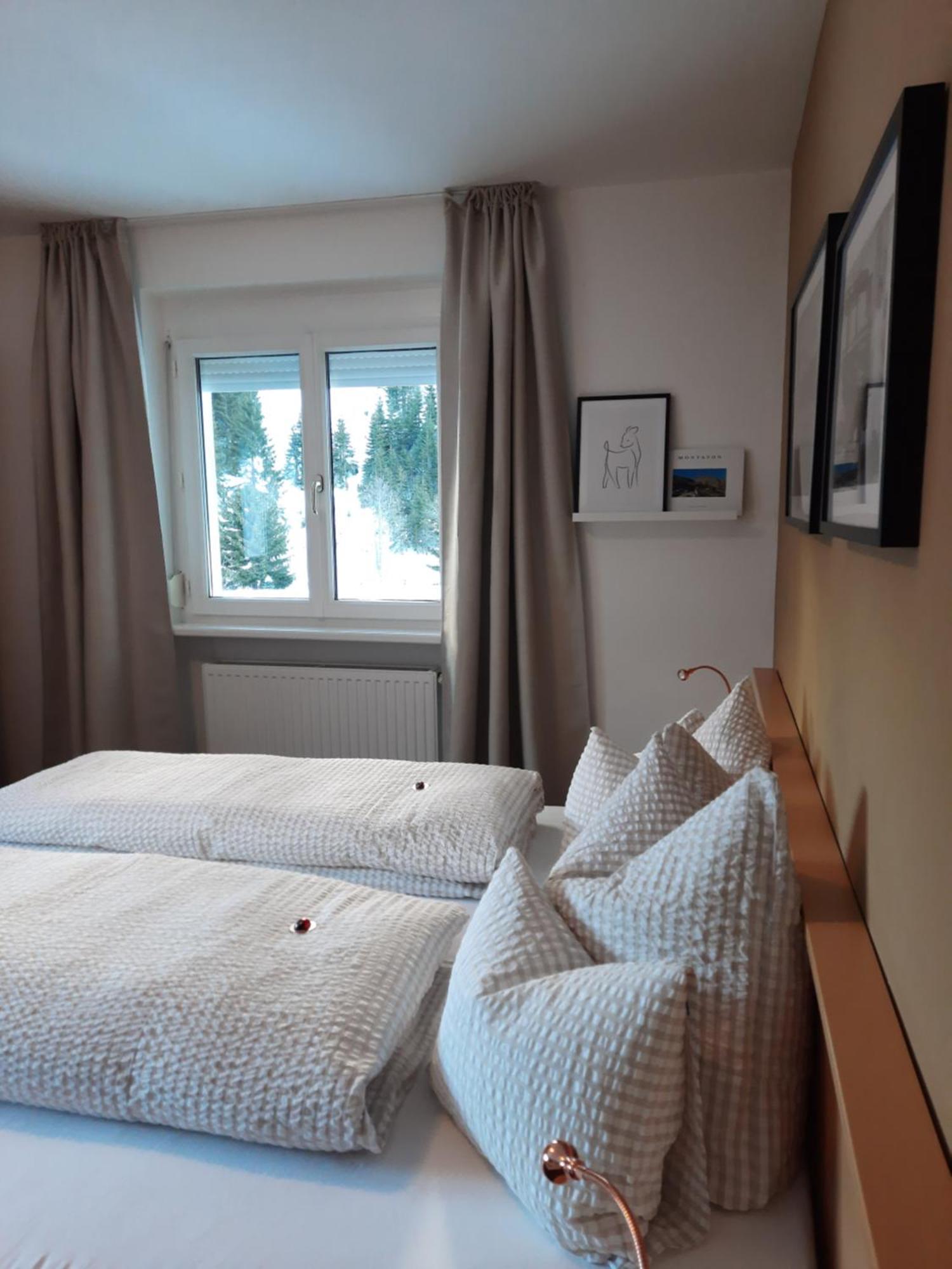Valbella Bed & Breakfast Partenen Zimmer foto